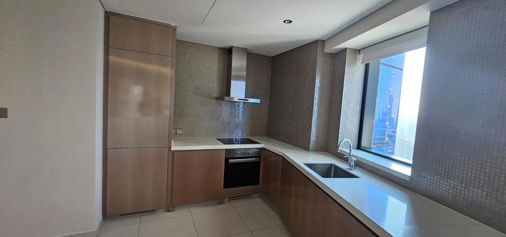 Paramount Towers - Elegant Home دبي 0*,  الإمارات العربية المتحدة