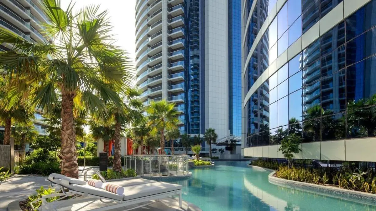 Paramount Towers - Elegant Home Dubai Apartment