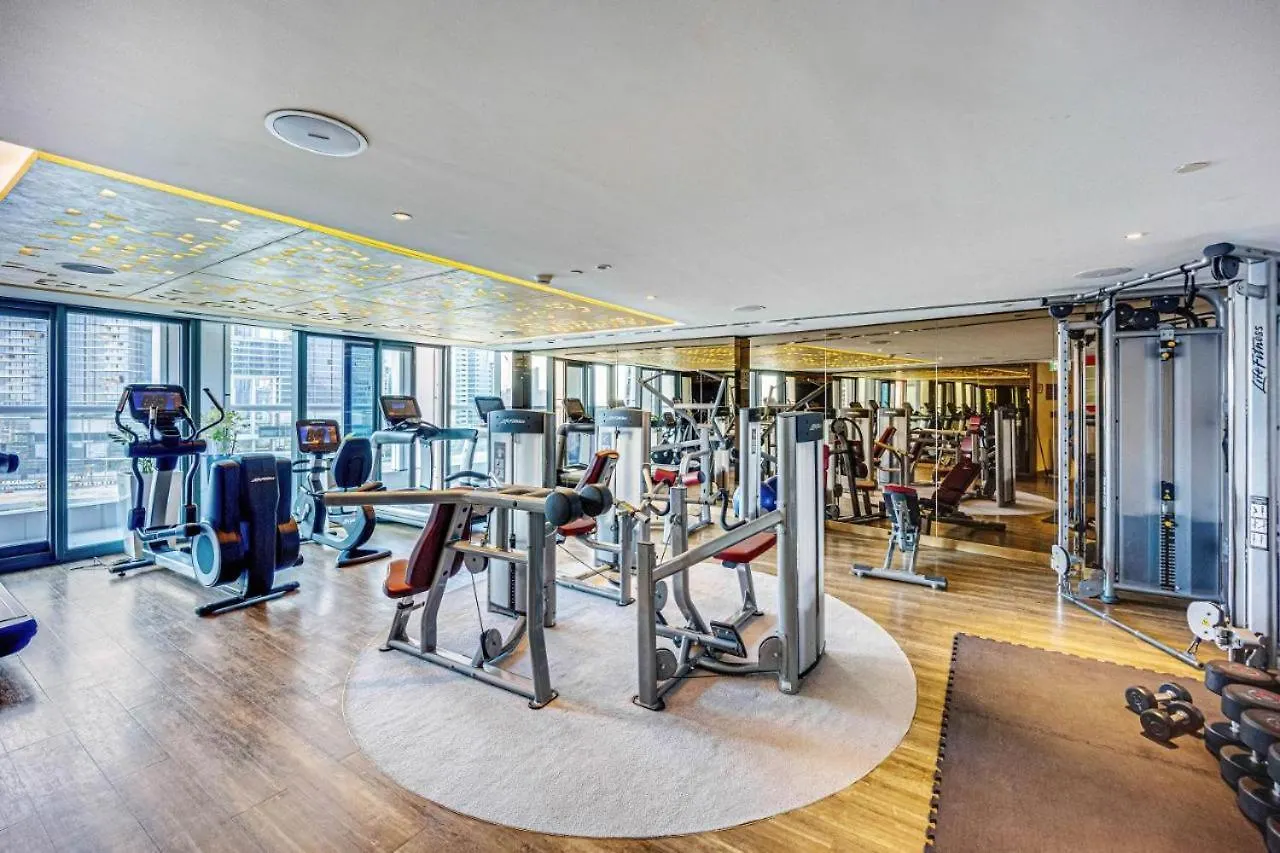 Paramount Towers - Elegant Home Dubai Apartment
