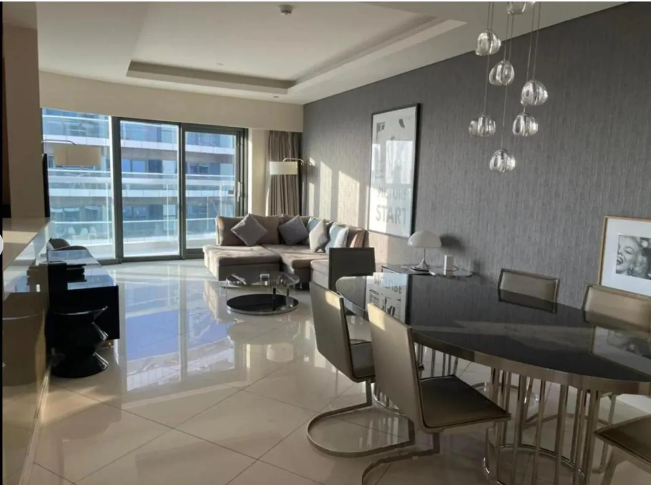Paramount Towers - Elegant Home Dubai 0*,